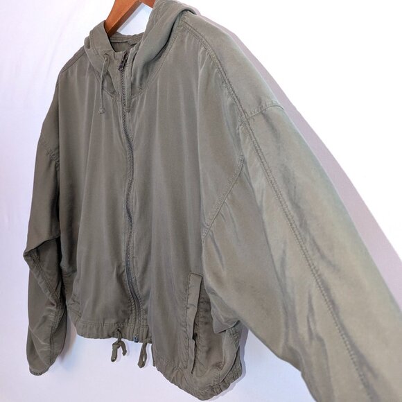 Abercrombie & Fitch | Olive Green Lightweight Crop Hooded Utility Jacket Large - Picture 8 of 15